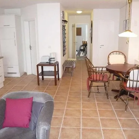 Holla - Huus Asgard Comfortable